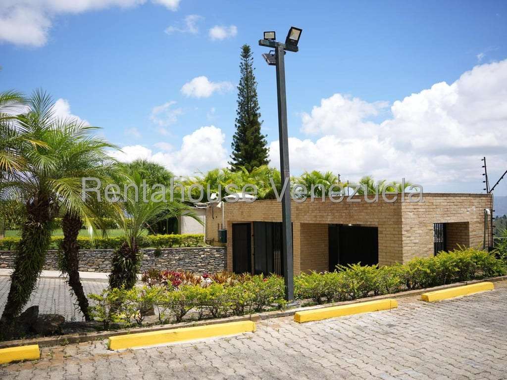 Apartamento en Los Naranjos (del Cafetal), Caracas