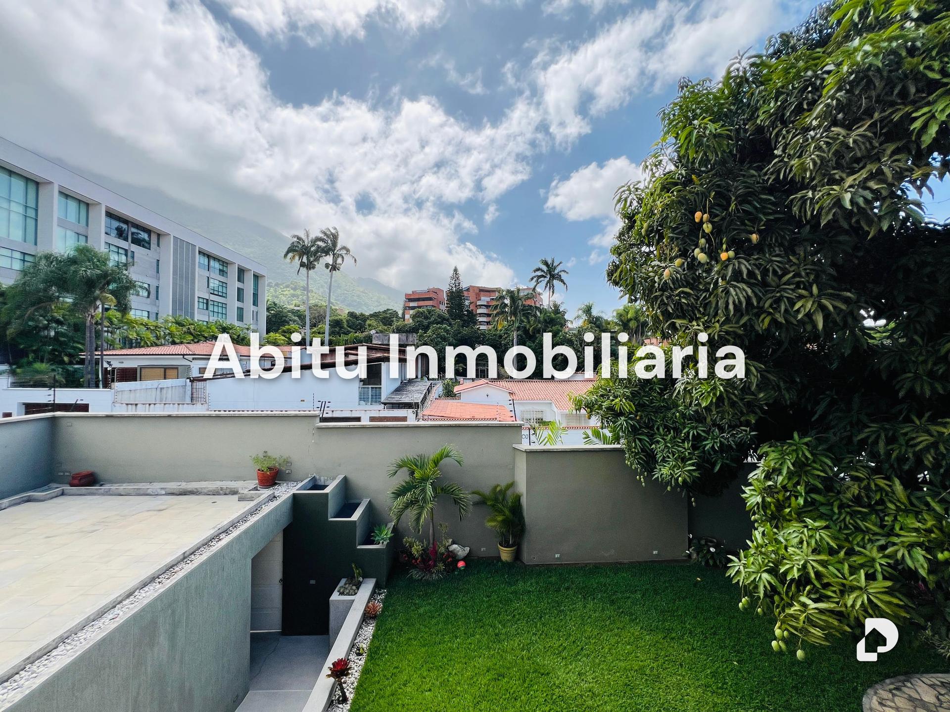 House in Altamira, Caracas – 2