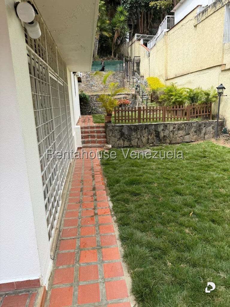Casa en Prados del Este, Caracas – 18