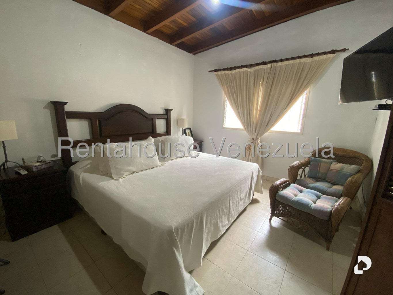 Casa en Prados del Este, Caracas – 27