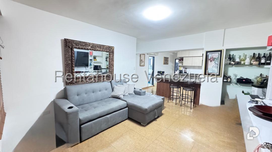 Apartment in Chacao, Caracas – 2