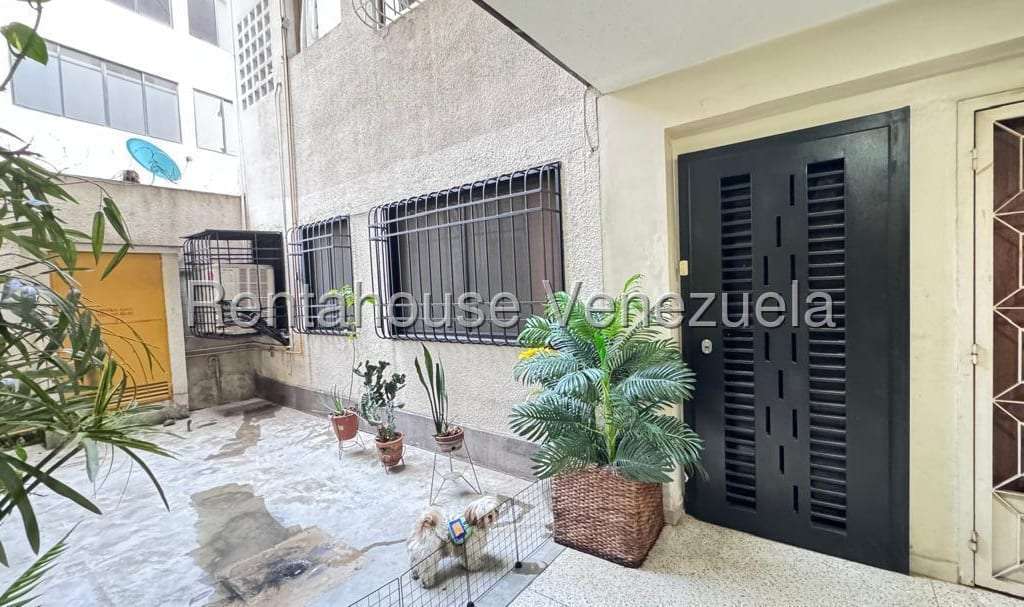 Apartment in Chacao, Caracas - 1