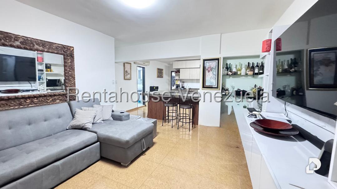 Apartment in Chacao, Caracas – 3