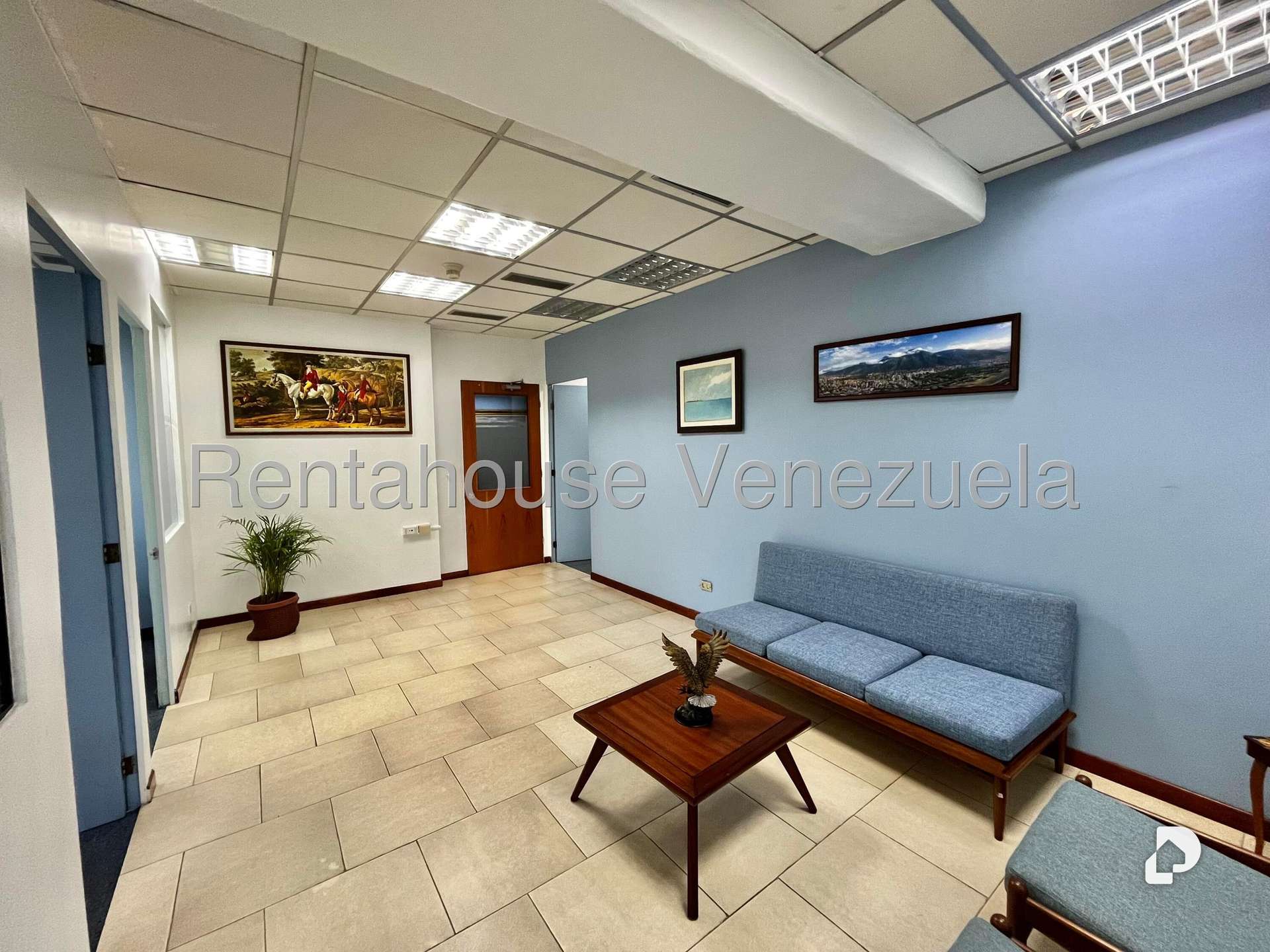 Oficina en La Castellana, Caracas – 6