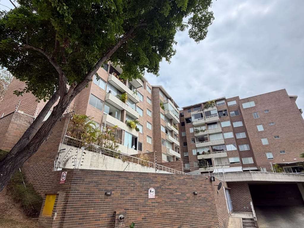 Apartamento en Lomas del Sol, Caracas