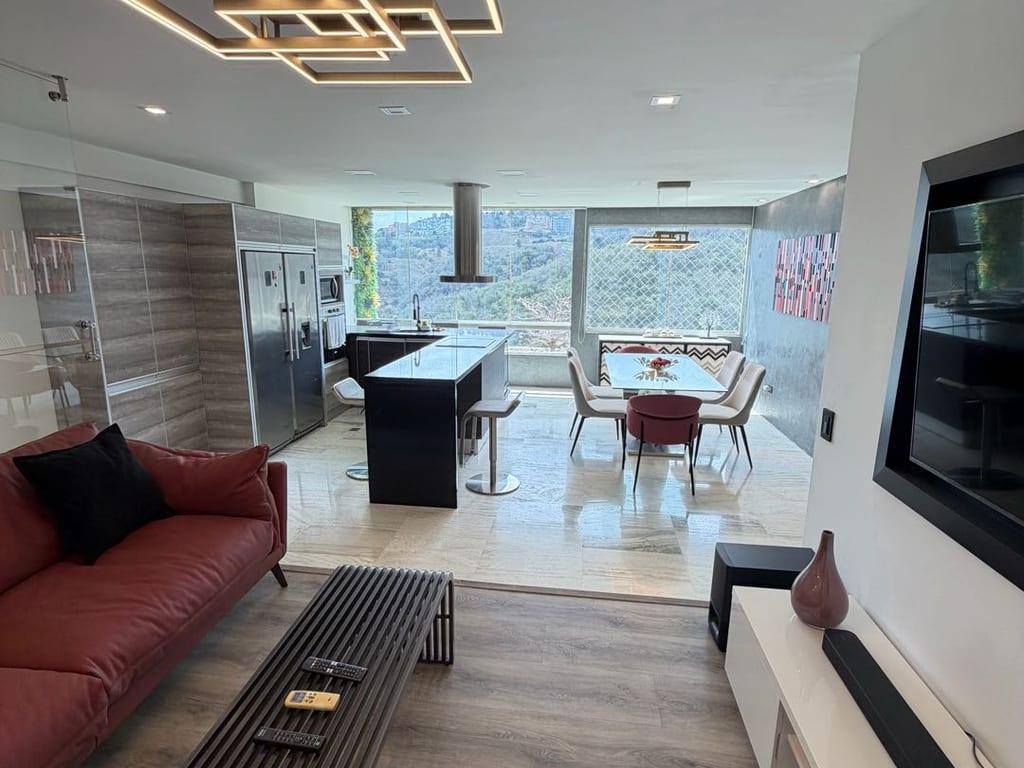 Apartamento en Lomas del Sol, Caracas