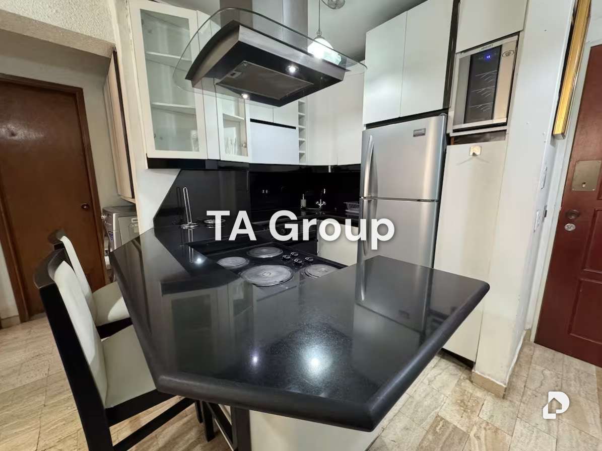 Apartamento en Los Palos Grandes, Caracas – 6
