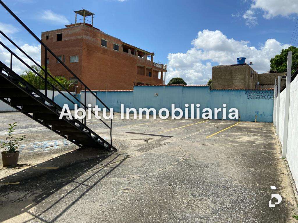 Edificio en Los Ruices, Caracas – 16