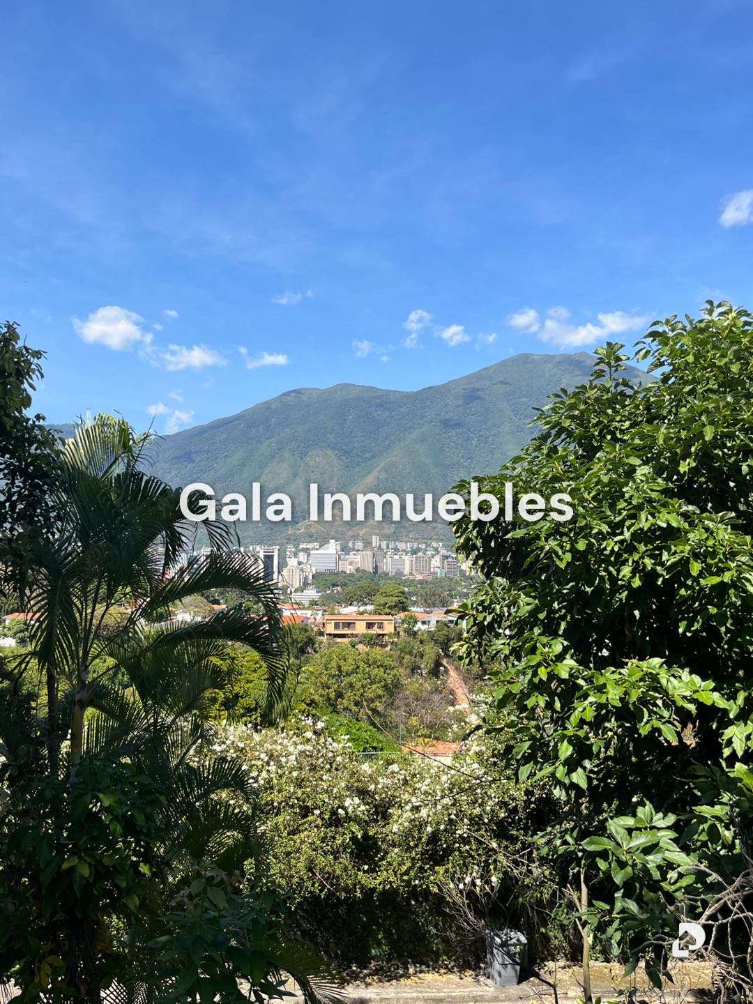 Casa en Lomas del Mirador, Caracas – 9