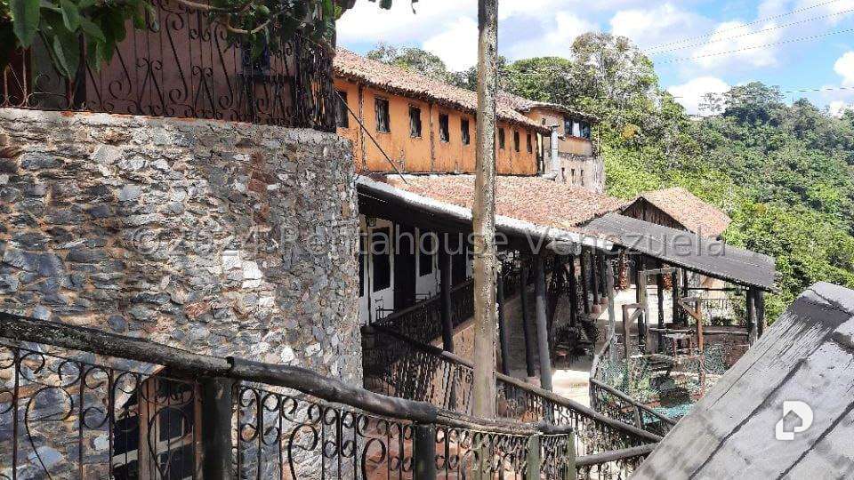 Local comercial en Baruta, Caracas – 13