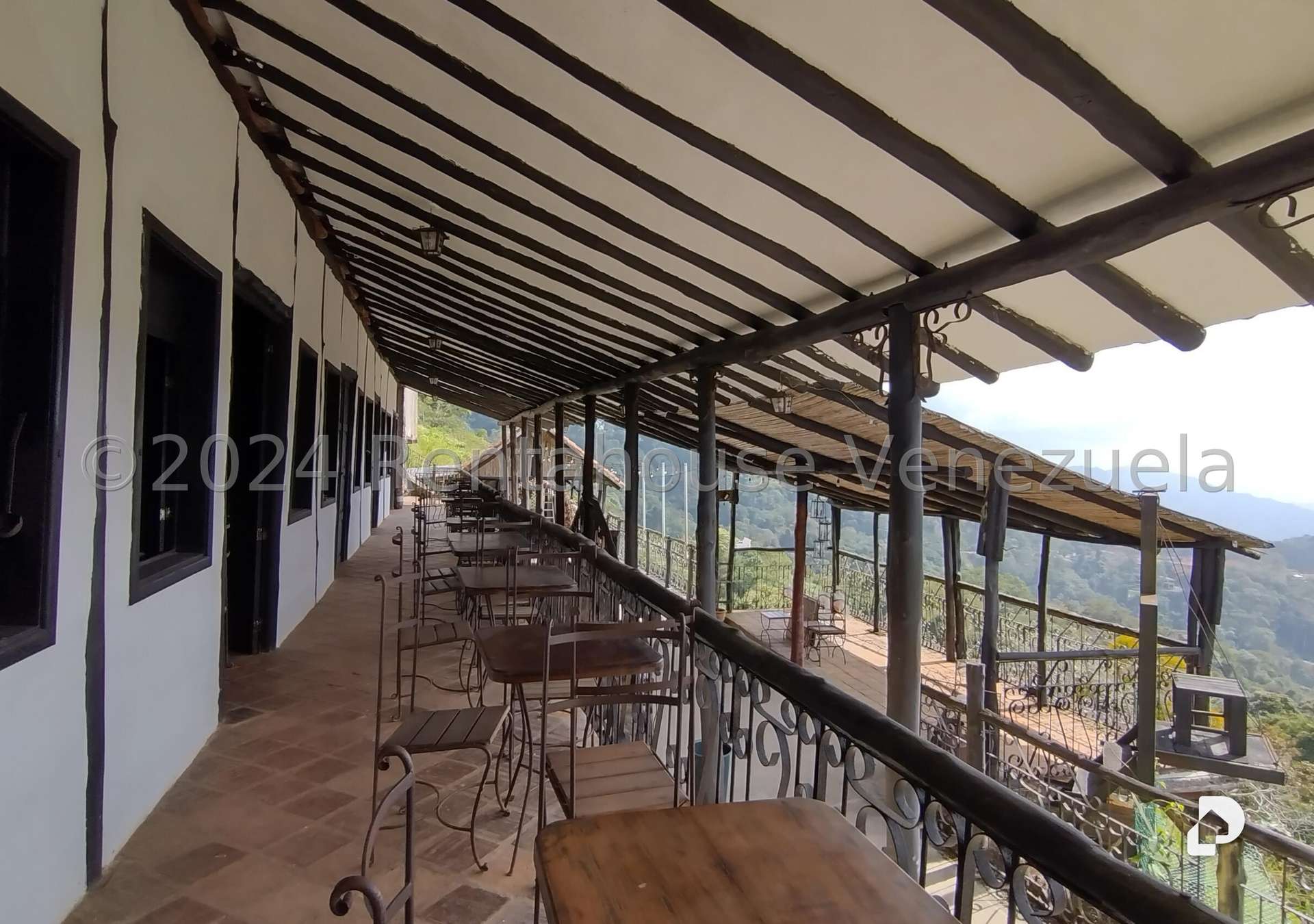 Local comercial en Baruta, Caracas – 15