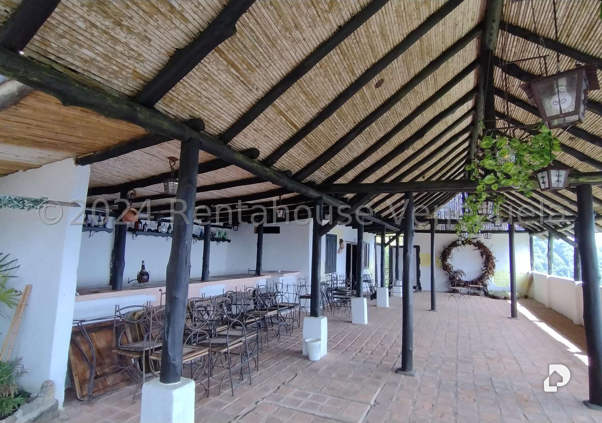Local comercial en Baruta, Caracas – 26