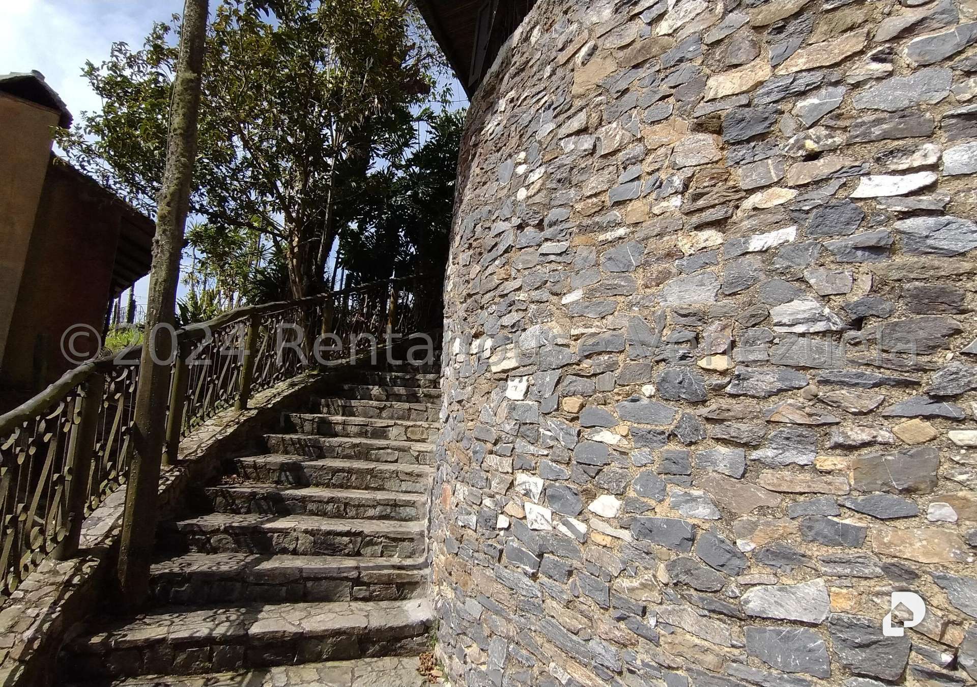 Local comercial en Baruta, Caracas – 14