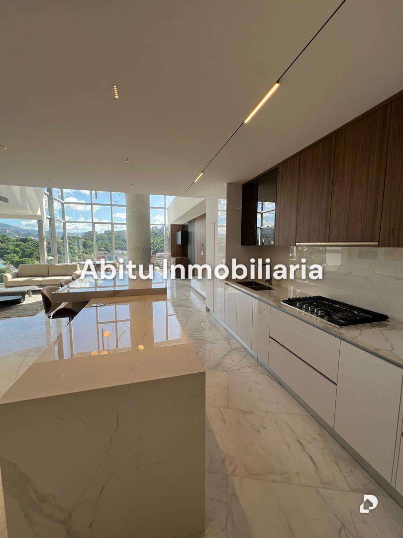 Apartamento en Las Mercedes, Caracas – 13