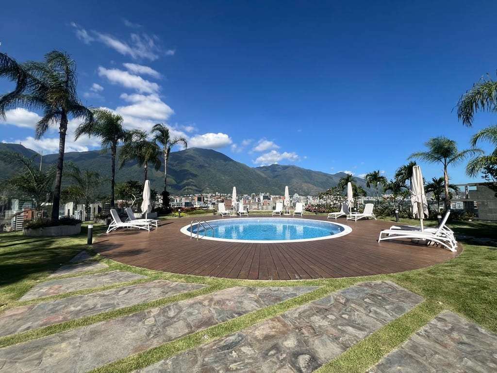Apartamento en Las Mercedes, Caracas - 1