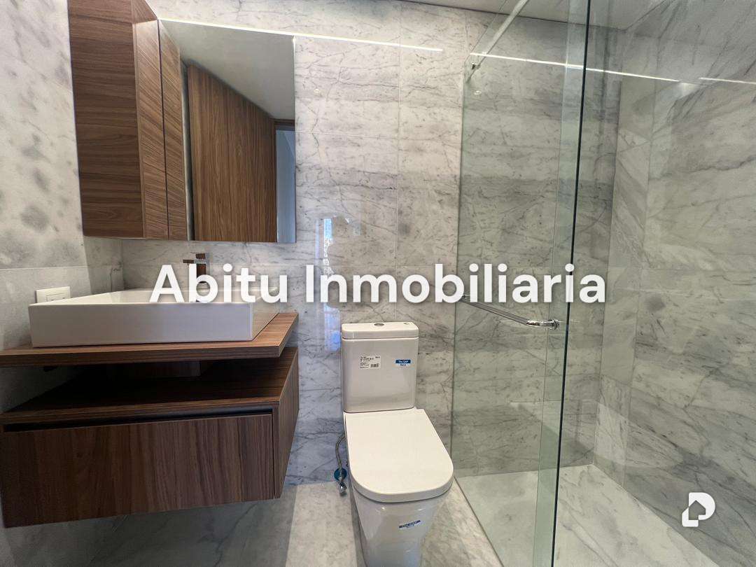 Apartamento en Las Mercedes, Caracas – 22