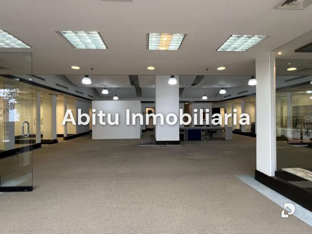Oficina en Los Naranjos, Caracas – 34