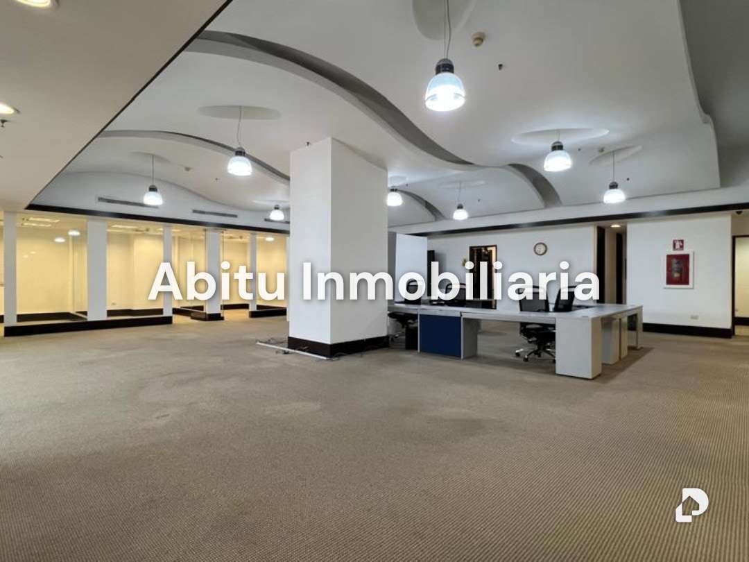 Oficina en Los Naranjos, Caracas – 35