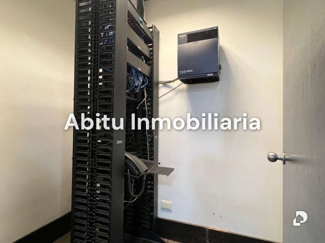 Oficina en Los Naranjos, Caracas – 18