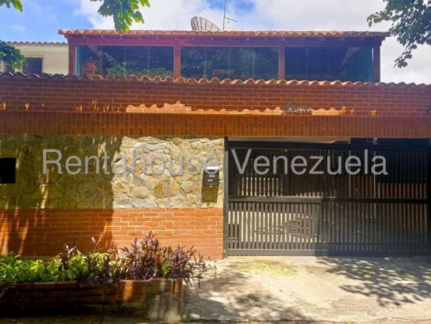 Casa en El Cafetal, Caracas - 1