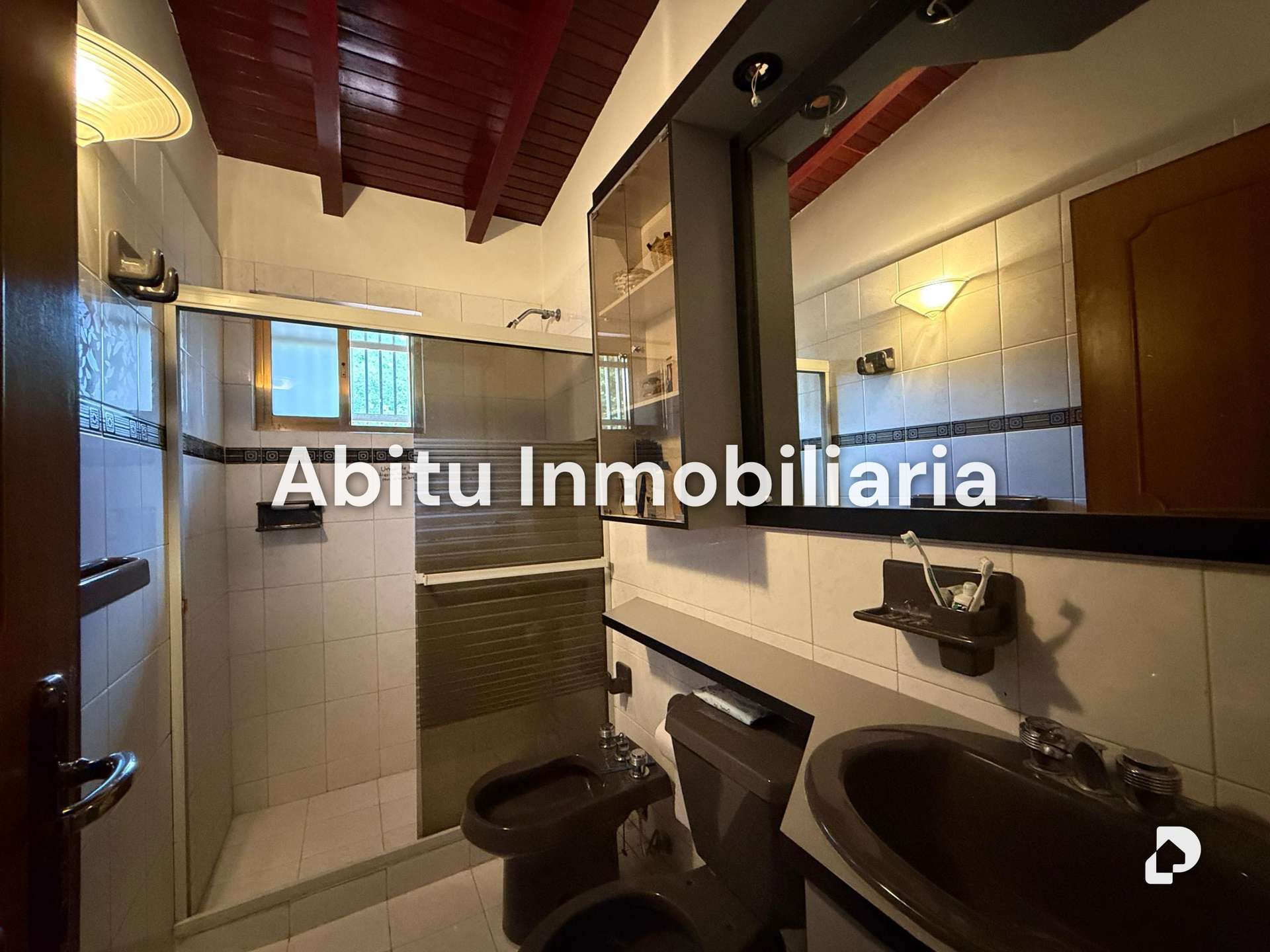 Casa en Colinas de Tamanaco, Caracas – 13