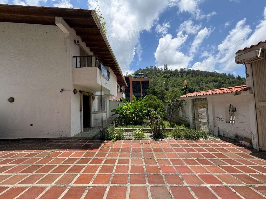 Casa en Colinas de Tamanaco, Caracas - 1