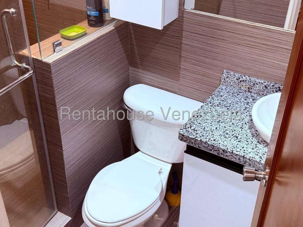 Apartamento en Colinas de La Tahona, Caracas