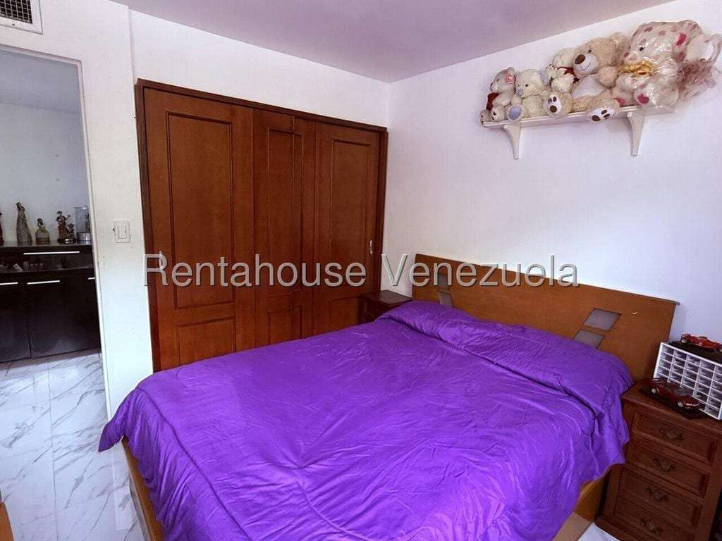 Apartamento en Colinas de La Tahona, Caracas