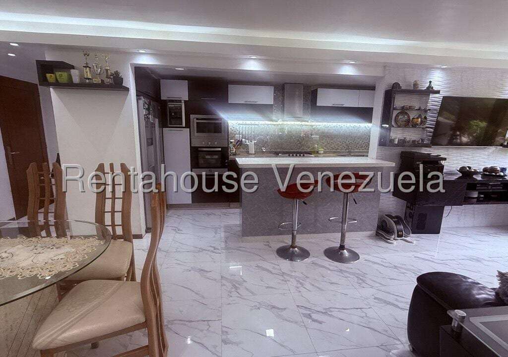 Apartamento en Colinas de La Tahona, Caracas