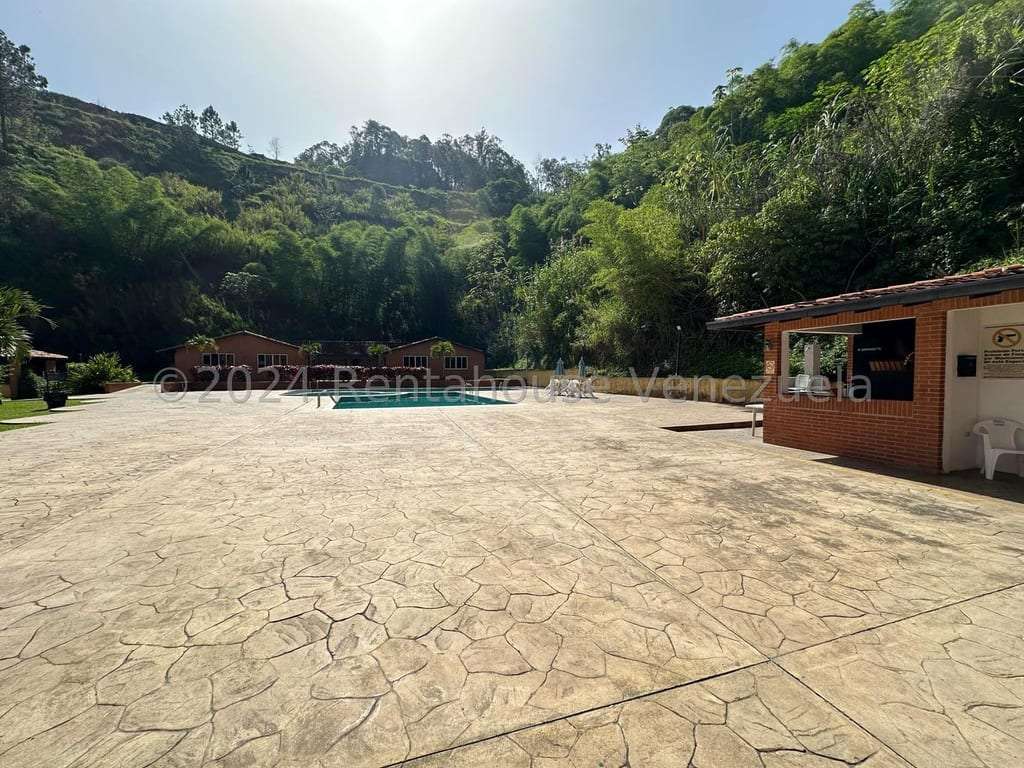 Apartamento en Colinas de La Tahona, Caracas
