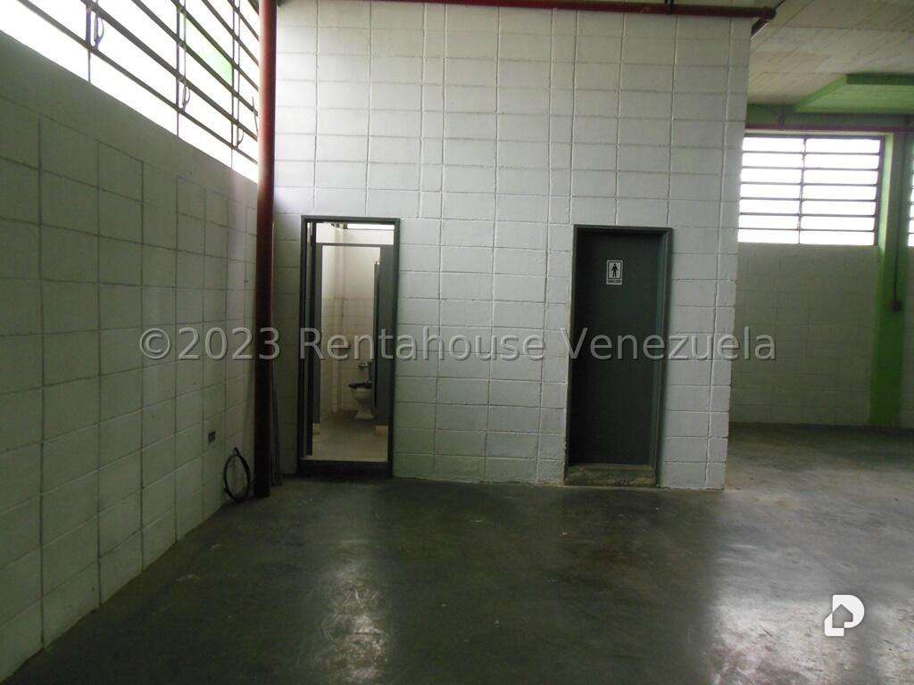 Local comercial en La Yaguara, Caracas – 32