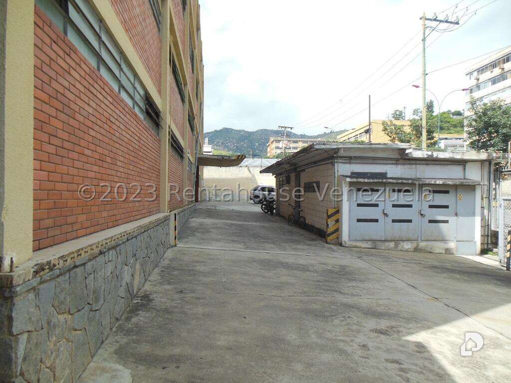 Local comercial en La Yaguara, Caracas – 45