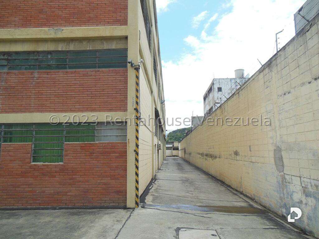 Local comercial en La Yaguara, Caracas – 8