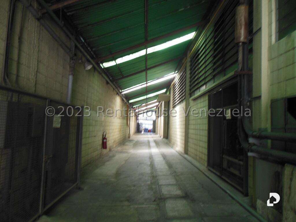Local comercial en La Yaguara, Caracas – 44