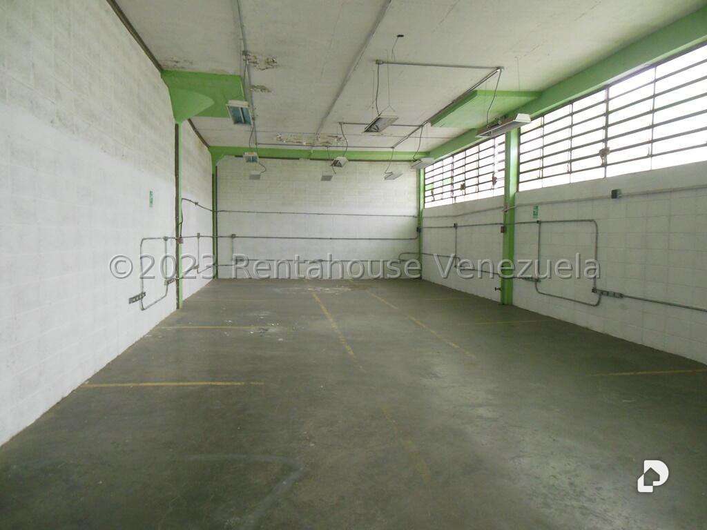 Local comercial en La Yaguara, Caracas – 36