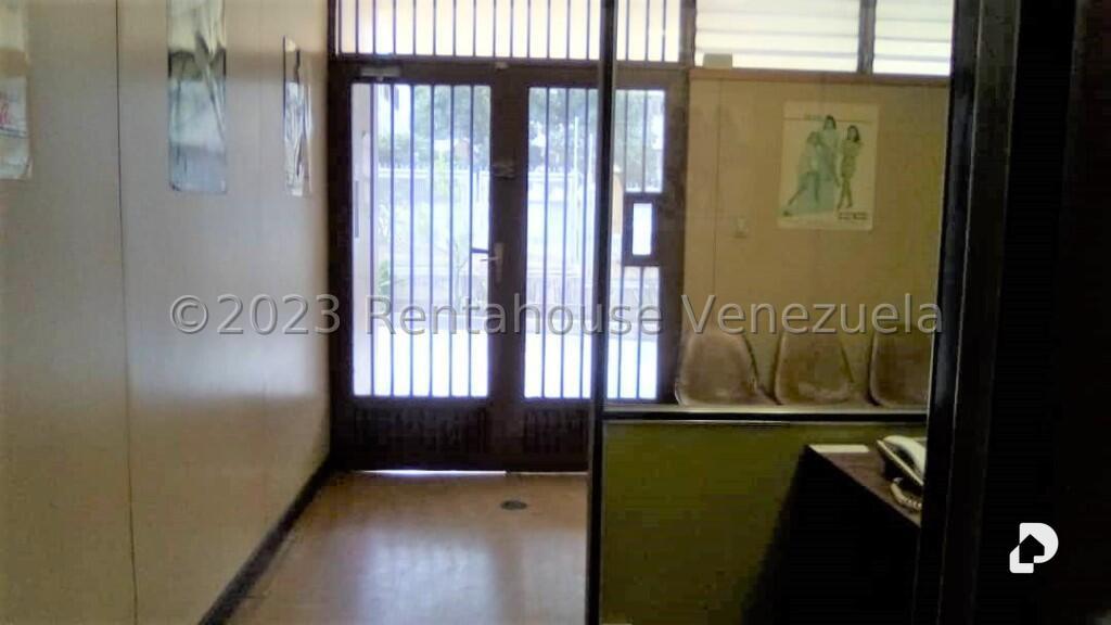 Local comercial en La Yaguara, Caracas – 3