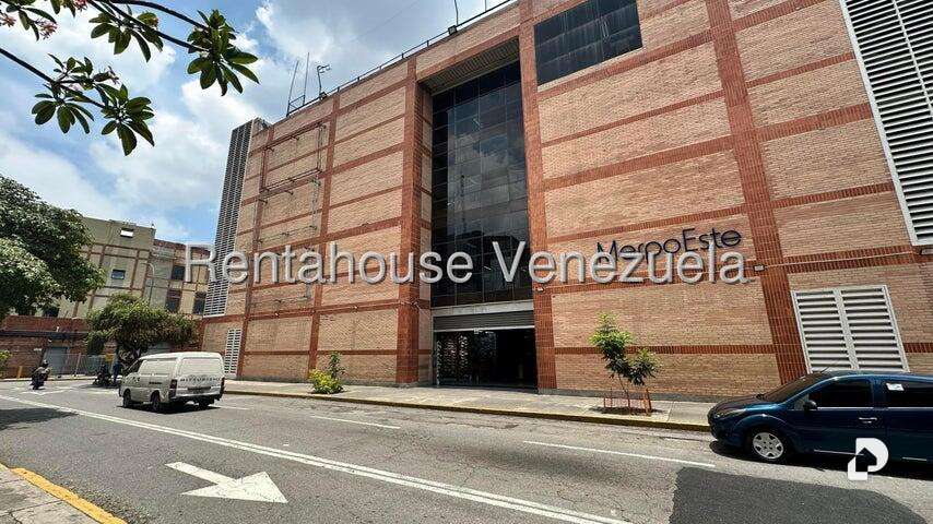 Local comercial en Chacao, Caracas – 11
