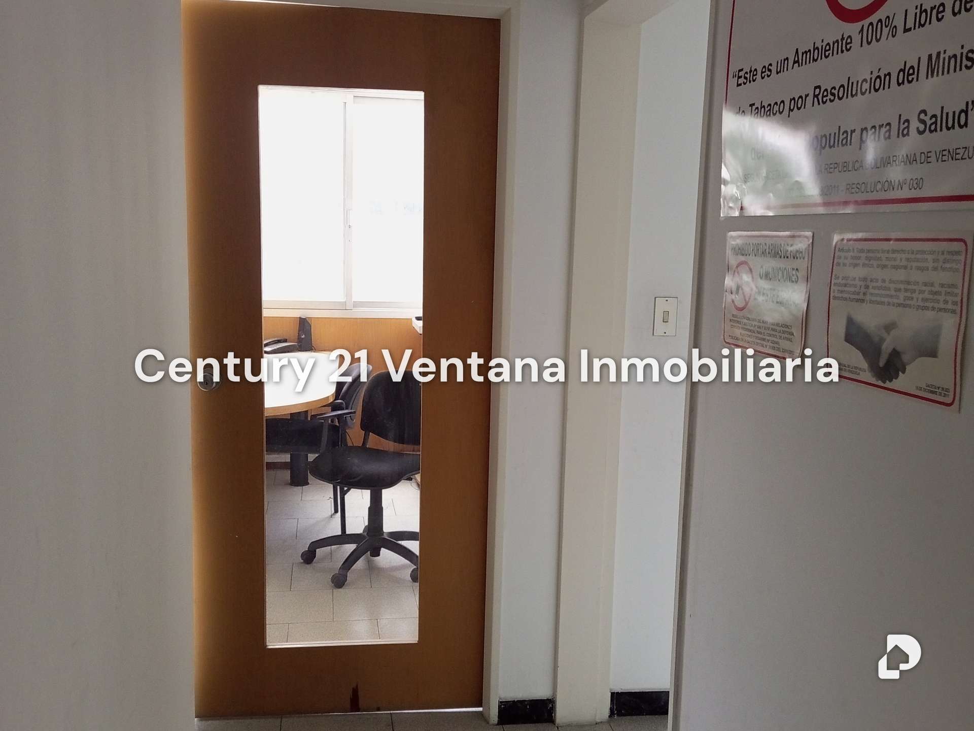 Oficina en La Florida, Caracas – 11