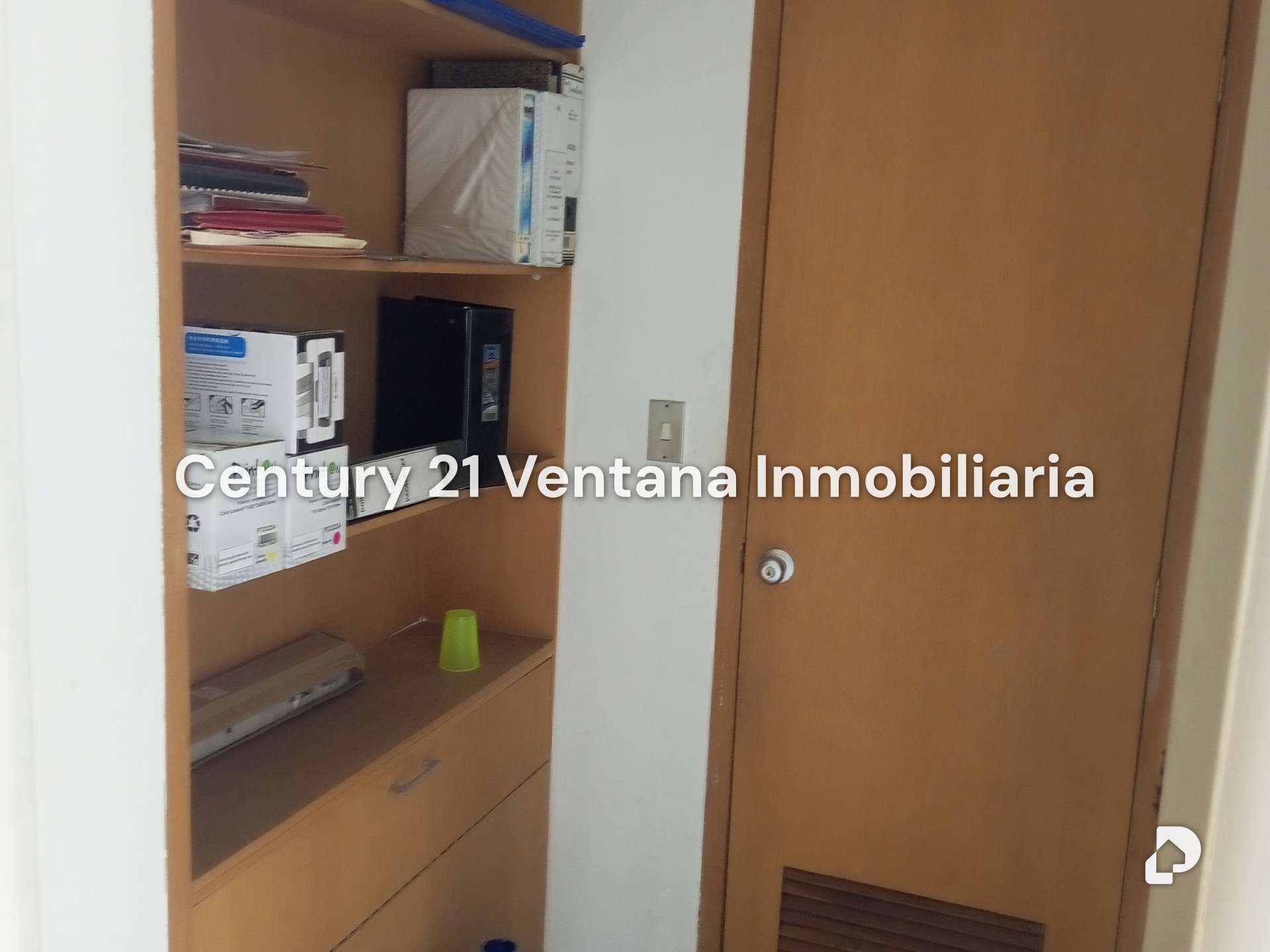 Oficina en La Florida, Caracas – 15