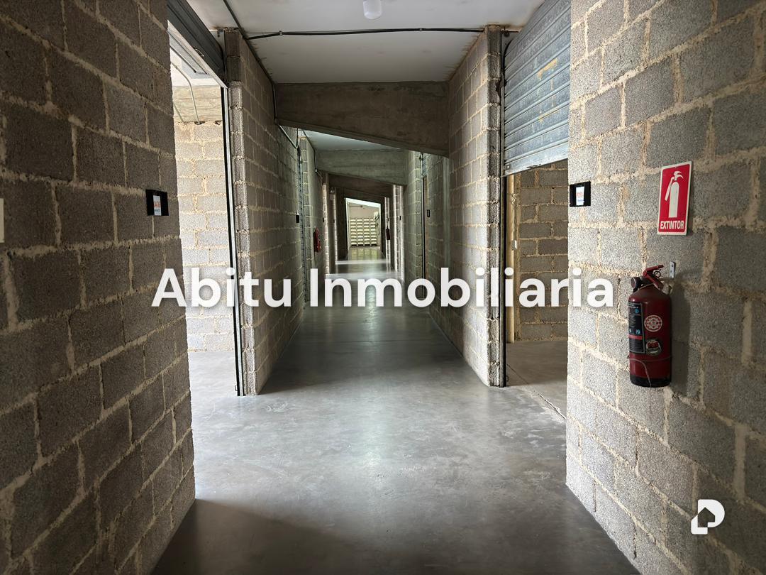 Local comercial en Palo Verde, Caracas – 5
