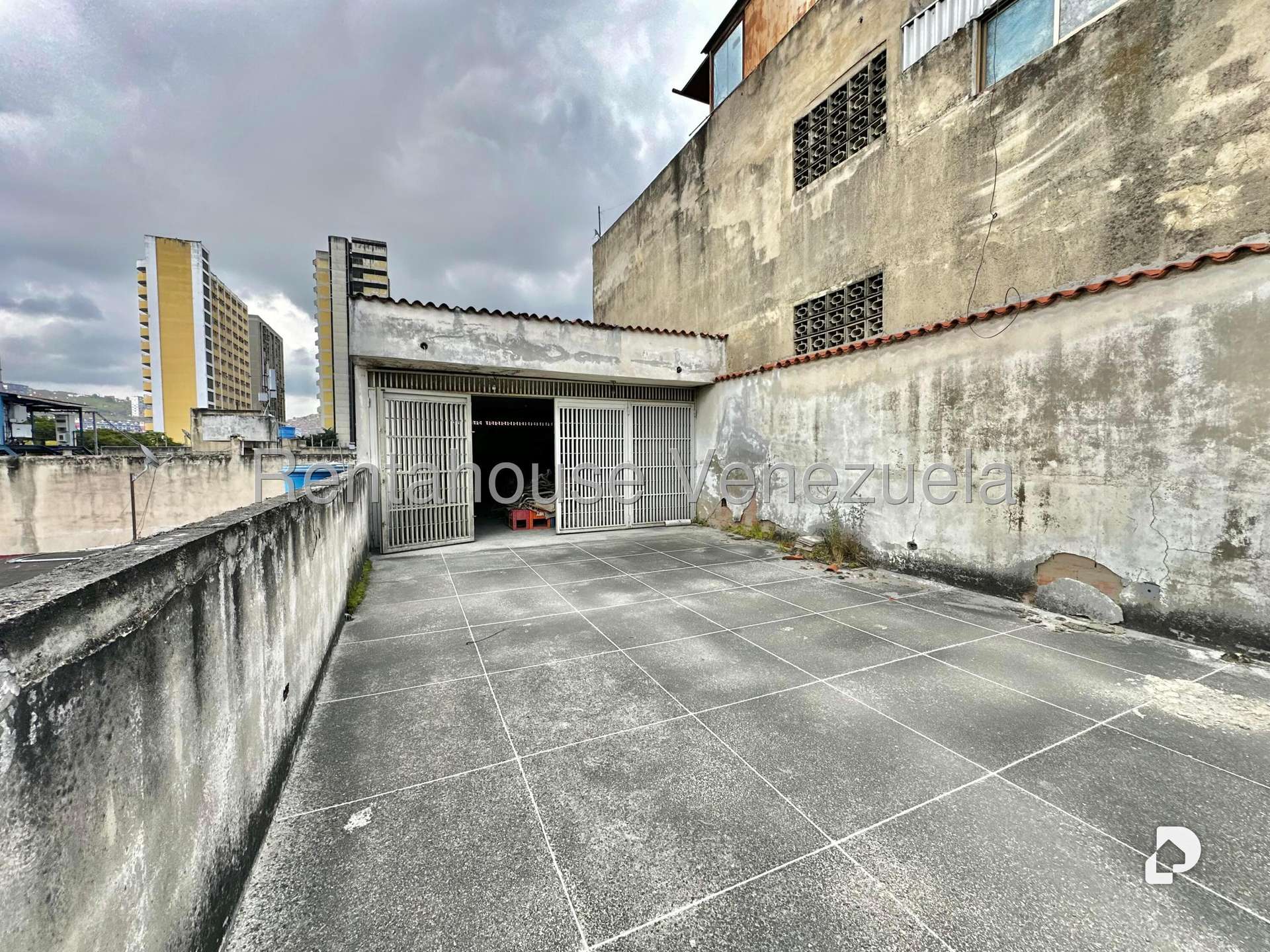 Edificio en Catia, Caracas – 15