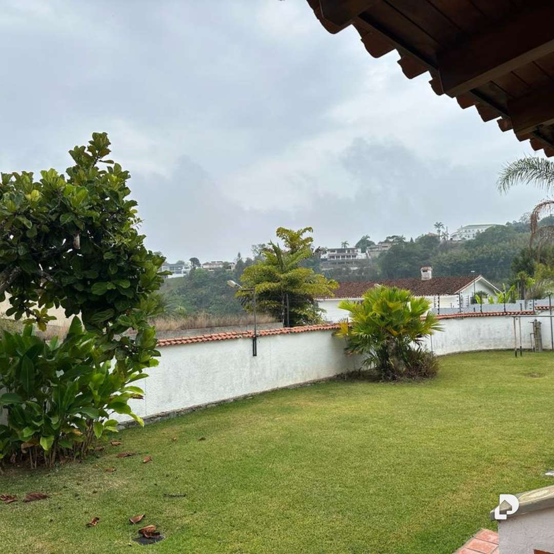 Casa en La Lagunita, Caracas – 12