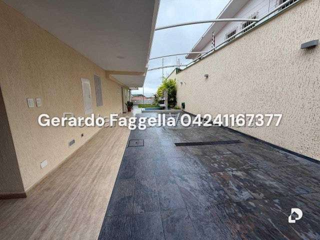 Casa en Alto Prado, Caracas – 2