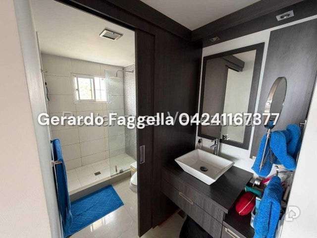 Casa en Alto Prado, Caracas – 20