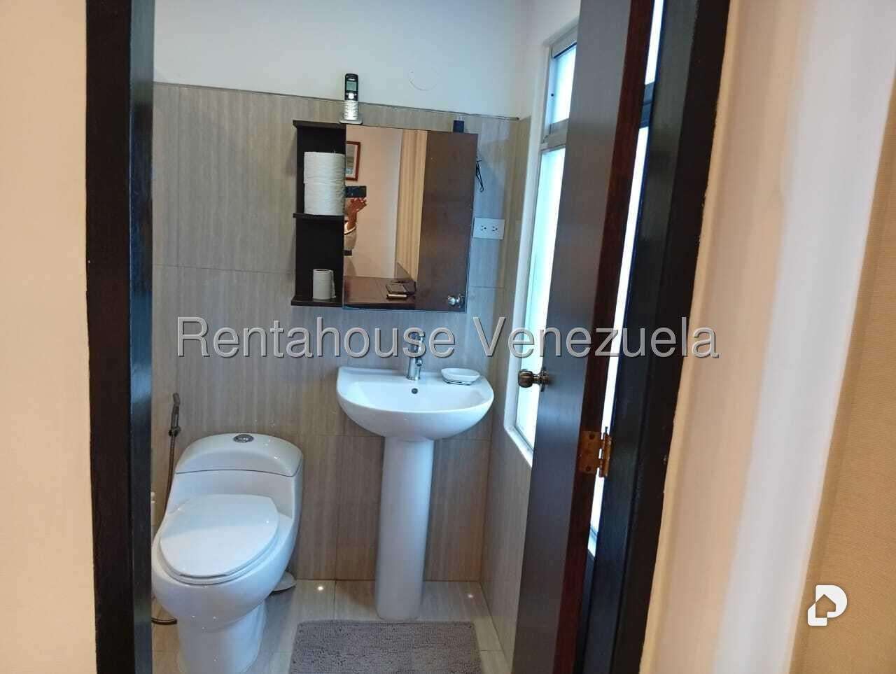 Apartamento en Altamira, Caracas – 18