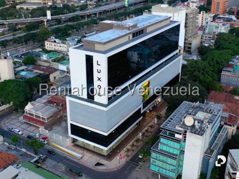 Local comercial en Las Mercedes, Caracas – 16