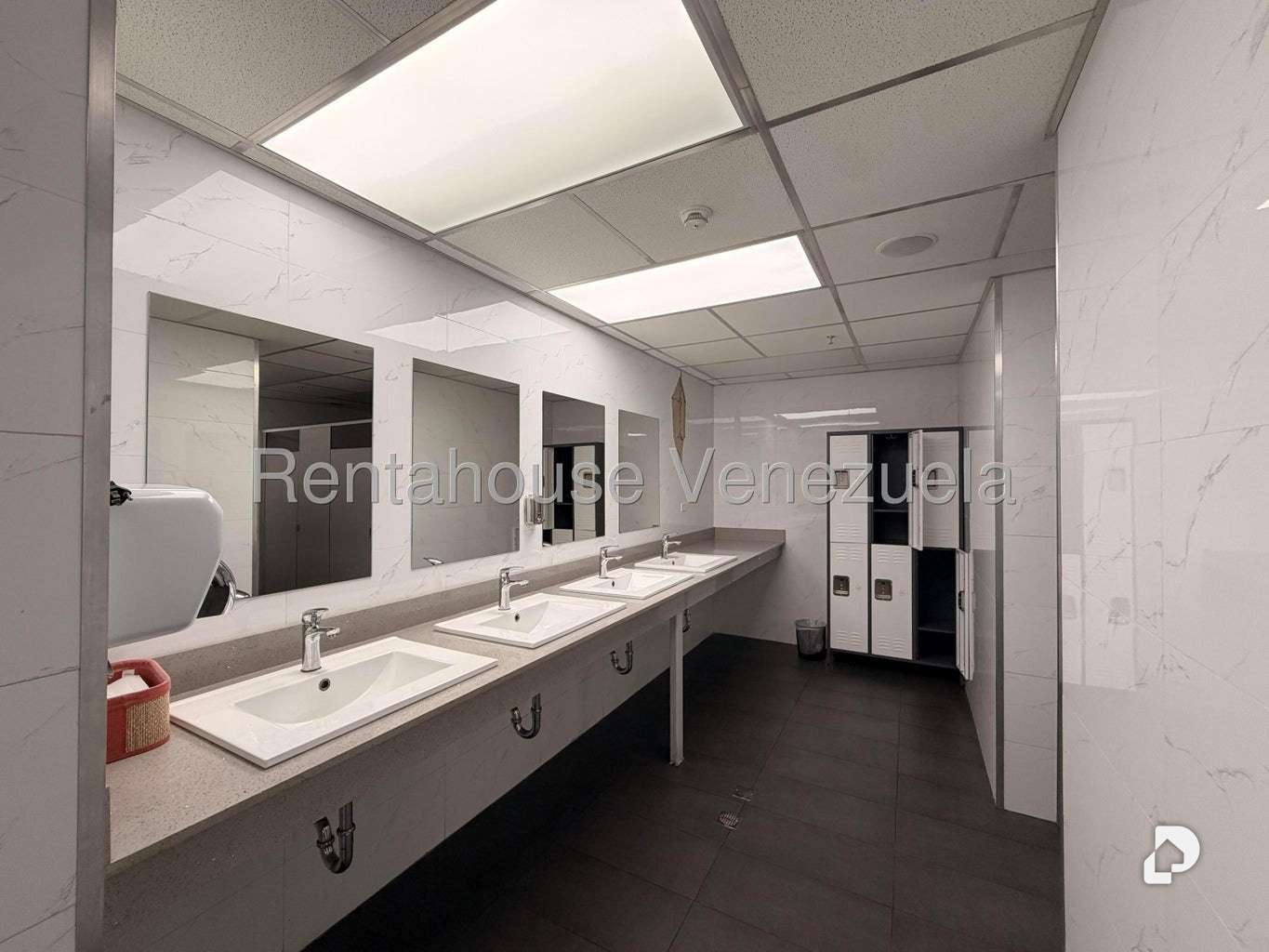 Local comercial en Las Mercedes, Caracas – 4
