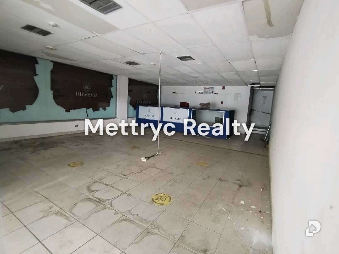 Local comercial en Casco Catedral, Valencia – 5