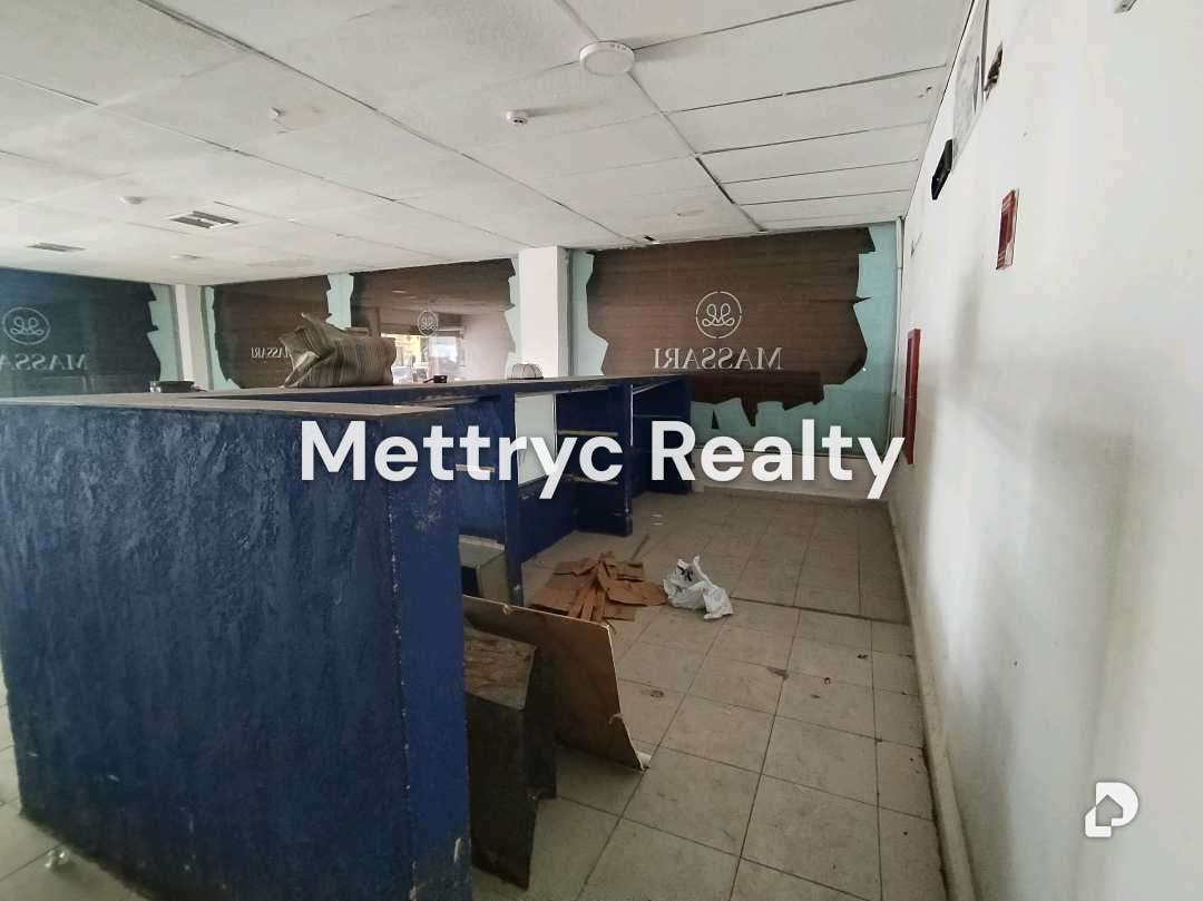 Local comercial en Casco Catedral, Valencia – 7