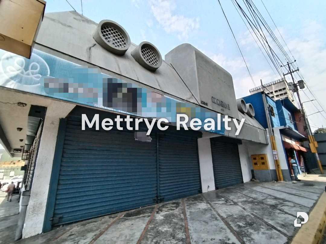 Local comercial en Casco Catedral, Valencia – 1